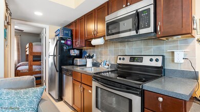 208 E Forget me Not Rd unit 206, Wildwood, NJ 08260 - photo 3