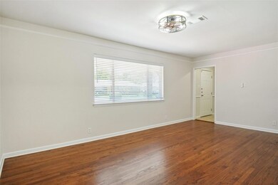 1125 Mason Dr, Hurst, TX 76053 - photo 3