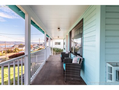 422 W D St, Rainier, OR 97048 - photo 4