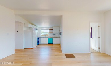 13475 W Mustang Rd, Tucson, AZ 85743 - photo 6