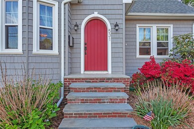531 Fair St, Warwick, RI 02888 - photo 3
