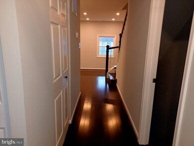 6036 Selwood Place, Springfield, VA 22152 - photo 3