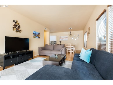 Living Room/Dining Room