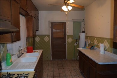 1815 Kentucky St, El Paso, TX 79930 - photo 6