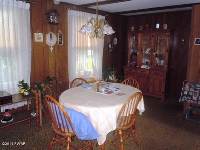 208 Chestnut Ave, Hawley, PA 18428 - photo 7