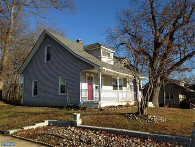 100 E Crestwood Ave, Somerdale, NJ 08083 - photo 2