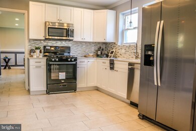 7318 Longbranch Dr, New Carrollton, MD 20784 - photo 7