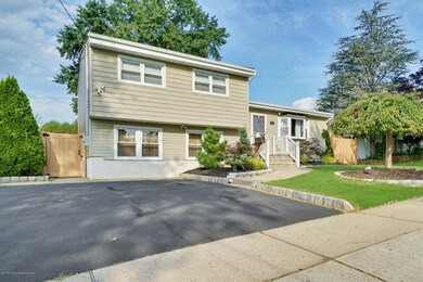 9 Twain Ave, Old Bridge, NJ 08857 - photo 3