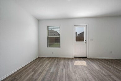 879 Breakwater Dr, Princeton, TX 75407 - photo 5