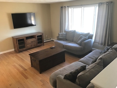 28 Caroline Dr, Milford, MA 01757 - photo 3