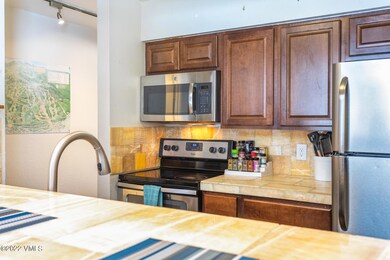 120 Gopher Rd-022-011-Kitchen-MLS_Size