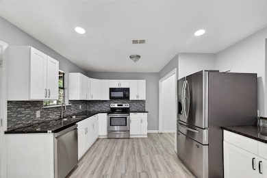 663 County Road 347 S, Cleveland, TX 77327 - photo 5