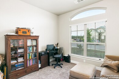 10626 Far Reaches Ln, Helotes, TX 78023 - photo 4