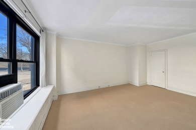 The White House unit 1 B, New York, NY 10024 - photo 7