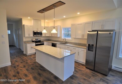 228 Mountain View Dr, Jim Thorpe, PA 18229 - photo 4