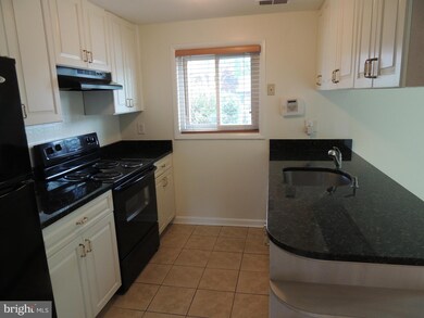 1228 Springtide Place, Herndon, VA 20170 - photo 3