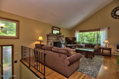 2339 Hillcrest Dr, Pocono Pines, PA 18350 - photo 4