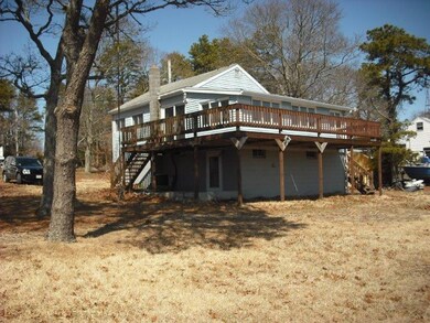 18 Larch St, Wareham, MA 02571 - photo 2