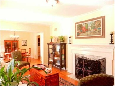 Living Room features vented gas logs in a beautifu