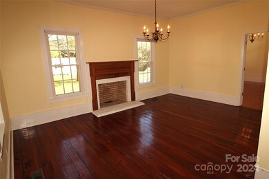 2002 Edge Park Rd, Clover, SC 29710 - photo 4