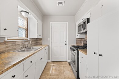 537 E Ft Worth Dr, Broken Arrow, OK 74012 - photo 7