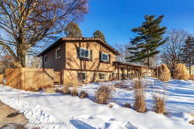 02-4682 Huron Hill Dr-WindowStill-Real-E