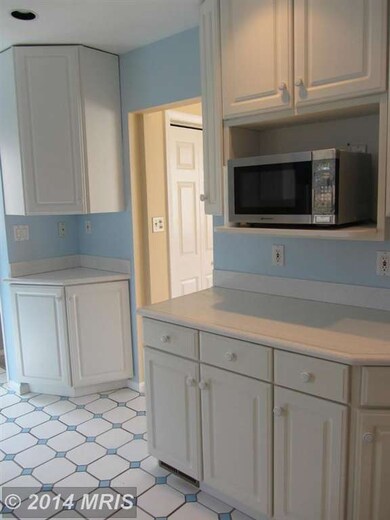 3314 Rosalie Ave, Parkville, MD 21234 - photo 7