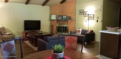 1939 Horseshoe Bend, Tobyhanna, PA 18466 - photo 7