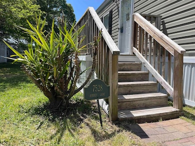 7528 Aubrey Ln, Myrtle Beach, SC 29588 - photo 3