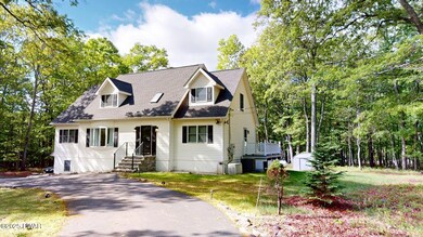 199 Spruce Run Dr, Dingmans Ferry, PA 18328 - photo 3