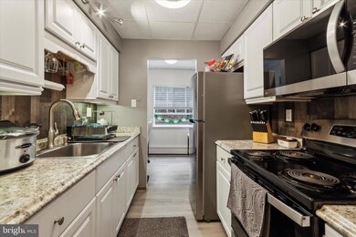 280 Bridgewater Rd, Brookhaven, PA 19015 - photo 3