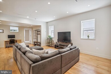 2312 Ashmead Place NW unit 1, Washington, DC 20009 - photo 6