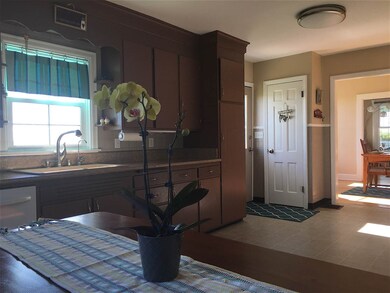 16902 W Porter Rd, Evansville, WI 53536 - photo 3