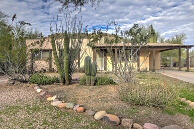 9006 E Gary Ln-3