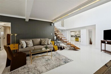 5721 Saint Charles Ave, New Orleans, LA 70115 - photo 4