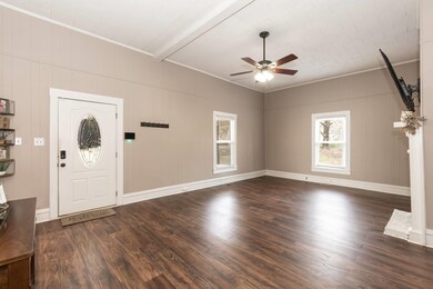 216 Coleman St, Oxford, NC 27565 - photo 6