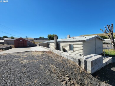 315 W Linden Way, Heppner, OR 97836 - photo 4