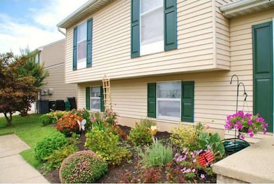 118 Independence Dr, Morrisville, PA 19067 - photo 2