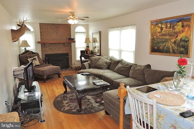 17321 Pickwick Dr unit 3, Purcellville, VA 20132 - photo 4