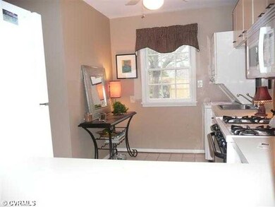 Kitchen - More ceramic flooring, all appliances co