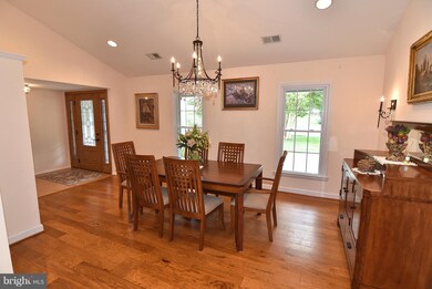 1905 Layton St, Crofton, MD 21114 - photo 4