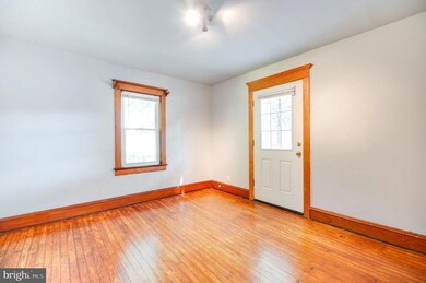 118 Spring St, Woodbury, NJ 08096 - photo 5