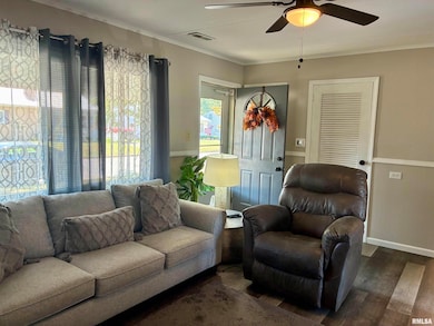 1823 Highland Dr N, Quincy, IL 62301 - photo 7