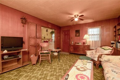 2223 E 29th St, Des Moines, IA 50317 - photo 7