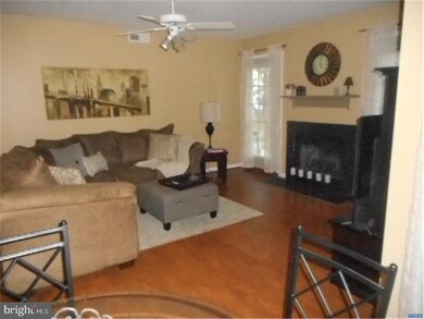 303 Madeline Ct unit 303, Newark, DE 19711 - photo 3