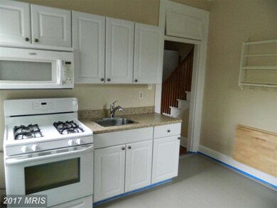 3 Saint Timothys Ln unit 3, Catonsville, MD 21228 - photo 3