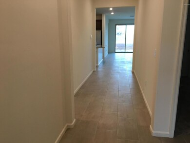 2031 Foyer