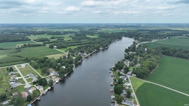 4703 E Elmer Girtz Dr, Monticello, IN 47960 - photo 6