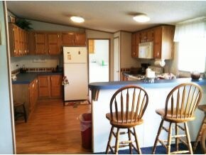 353 Woodlyn Rd, Johnson City, TN 37601 - photo 2