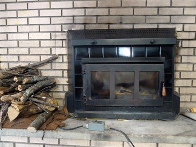 826 S Oaks Rd, Bath, PA 18014 - photo 7